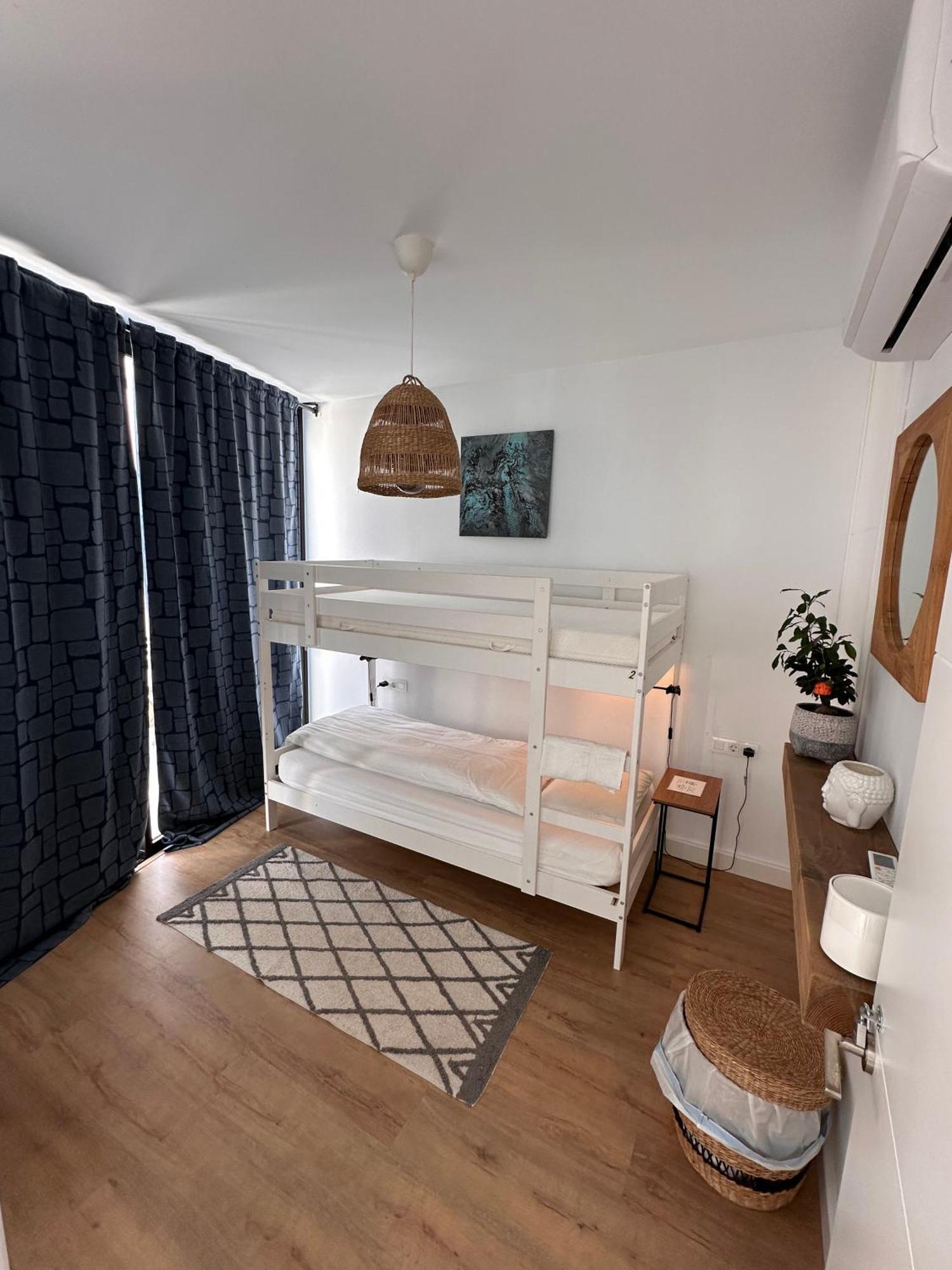 Papa Tote Deluxe Hostel Playa Honda  Εξωτερικό φωτογραφία