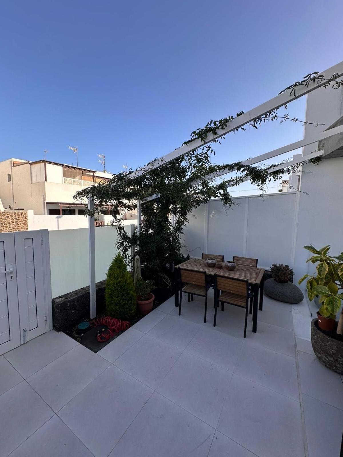 Papa Tote Deluxe Hostel Playa Honda  Εξωτερικό φωτογραφία